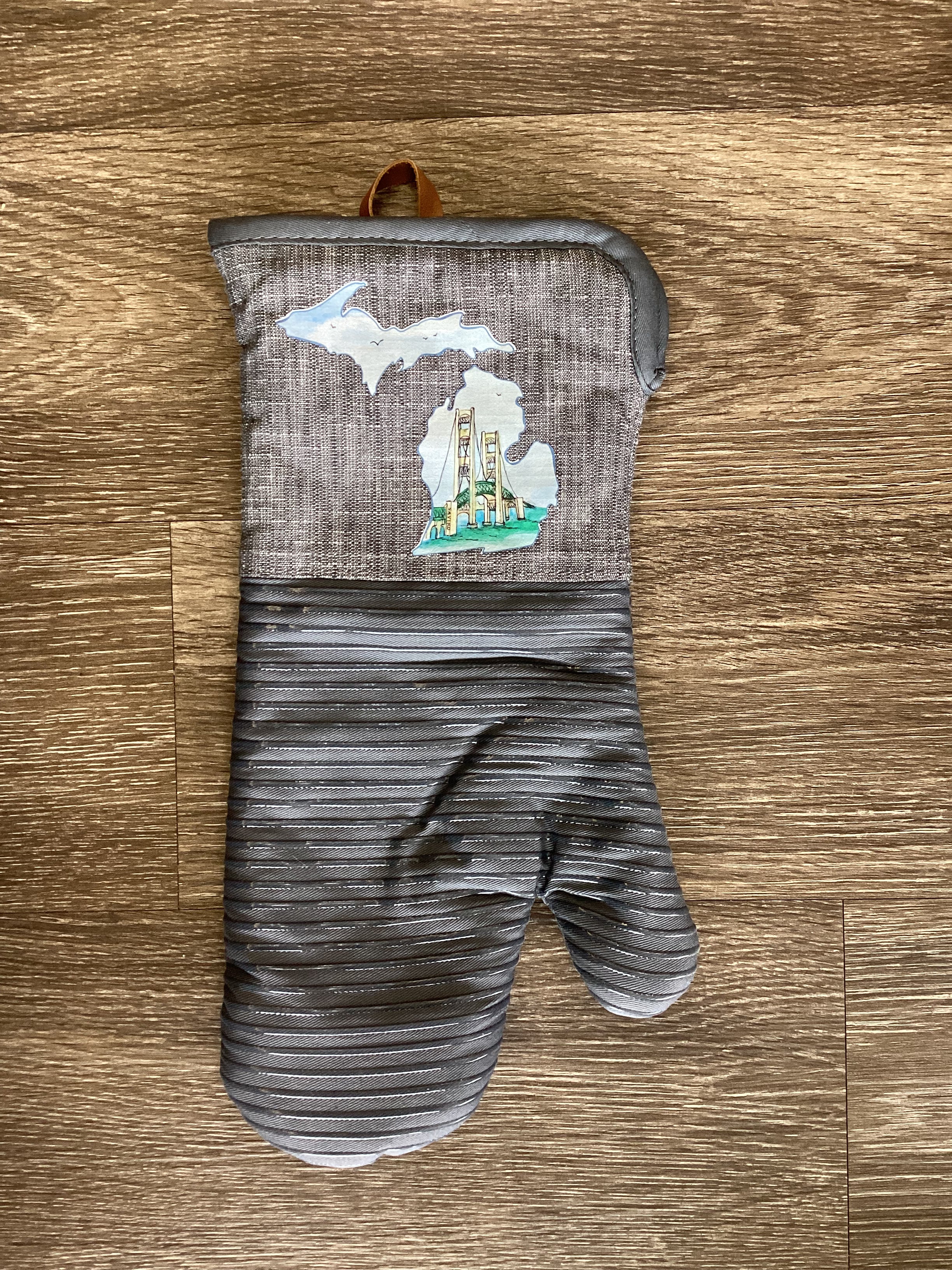 Mackinaw Bridge - Michigan - Large Oven Mitt