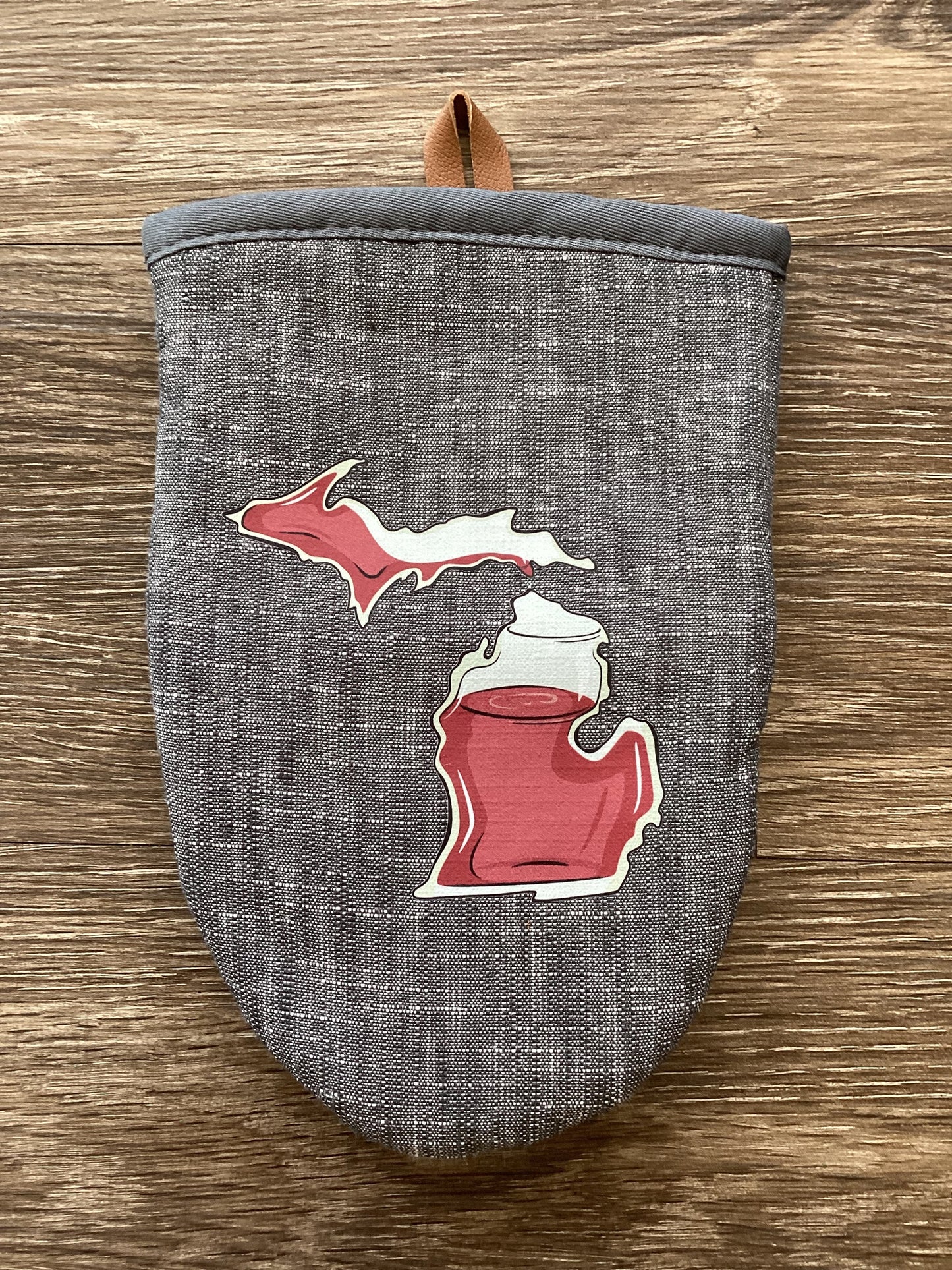 Wine - Red - Michigan - Short Oven Mitt