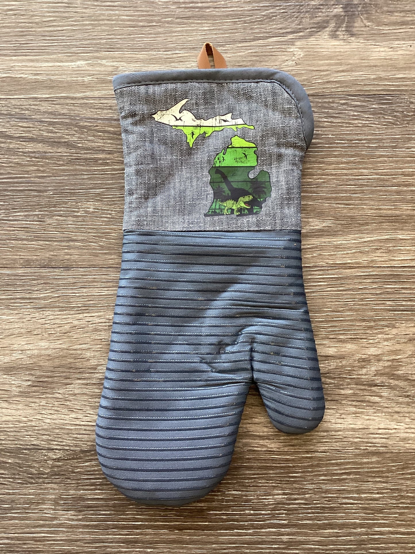Dinosaurs - Michigan - Large Oven Mitt