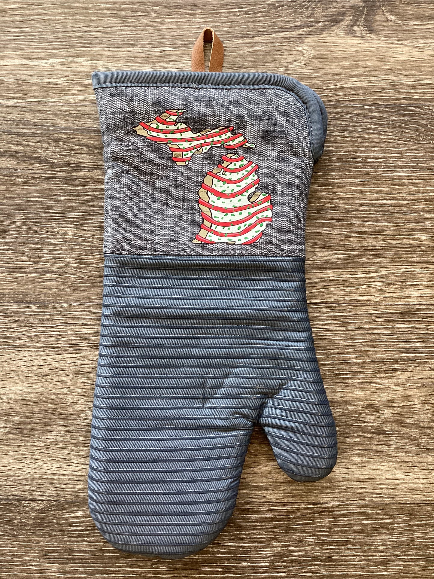 Christmas Cake - Michigan - Large Oven Mitt
