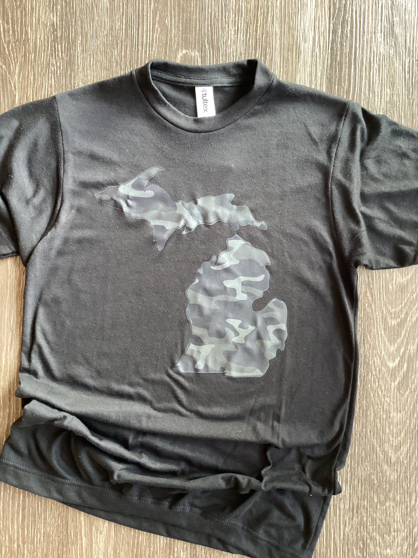 Black Camo - Michigan - Tee Shirt