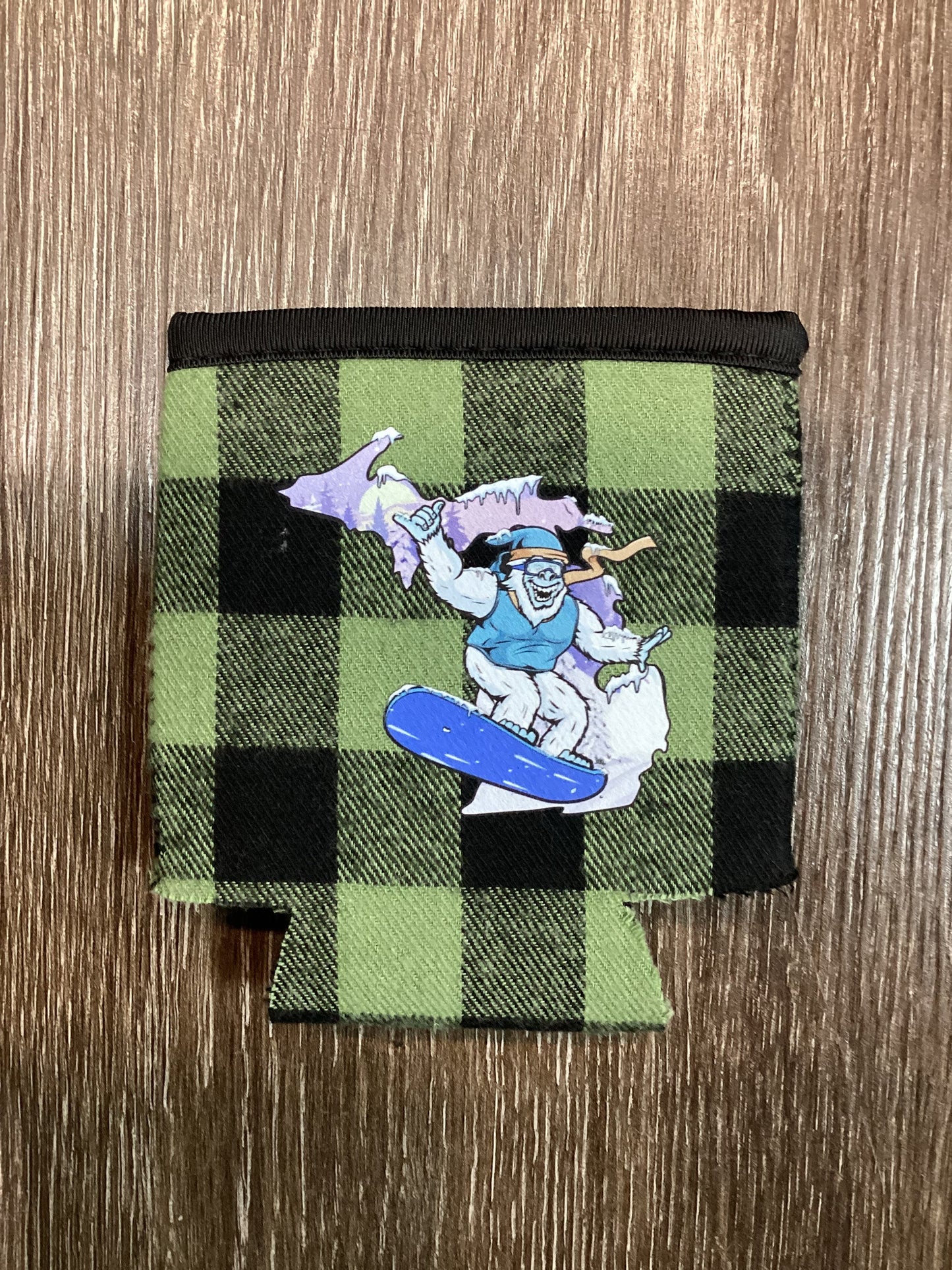 Yeti - Snowboarding - Michigan - Green Plaid Koozie