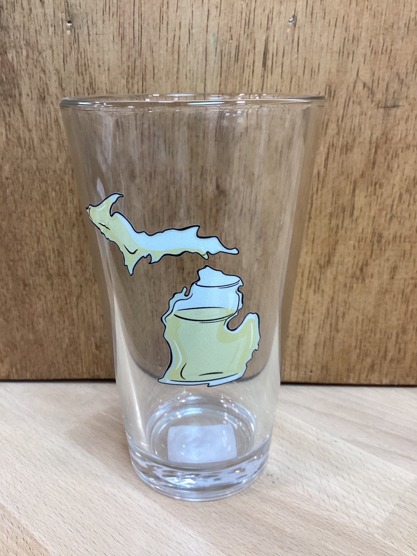 Wine - White - Michigan - 16oz Pint Glass