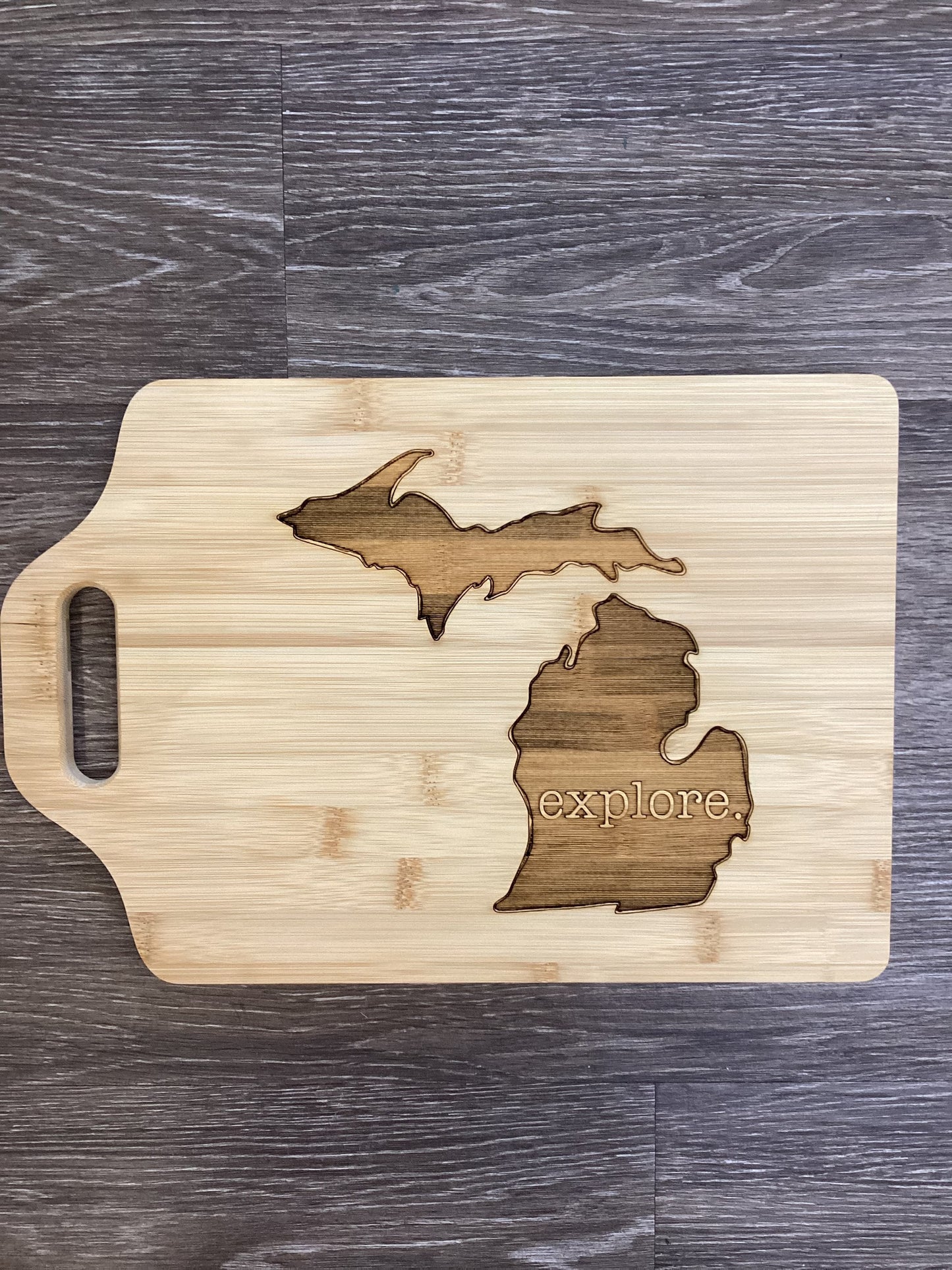 explore. - Michigan - Wooden Engraved - Cutting Board 15" x 10.25"