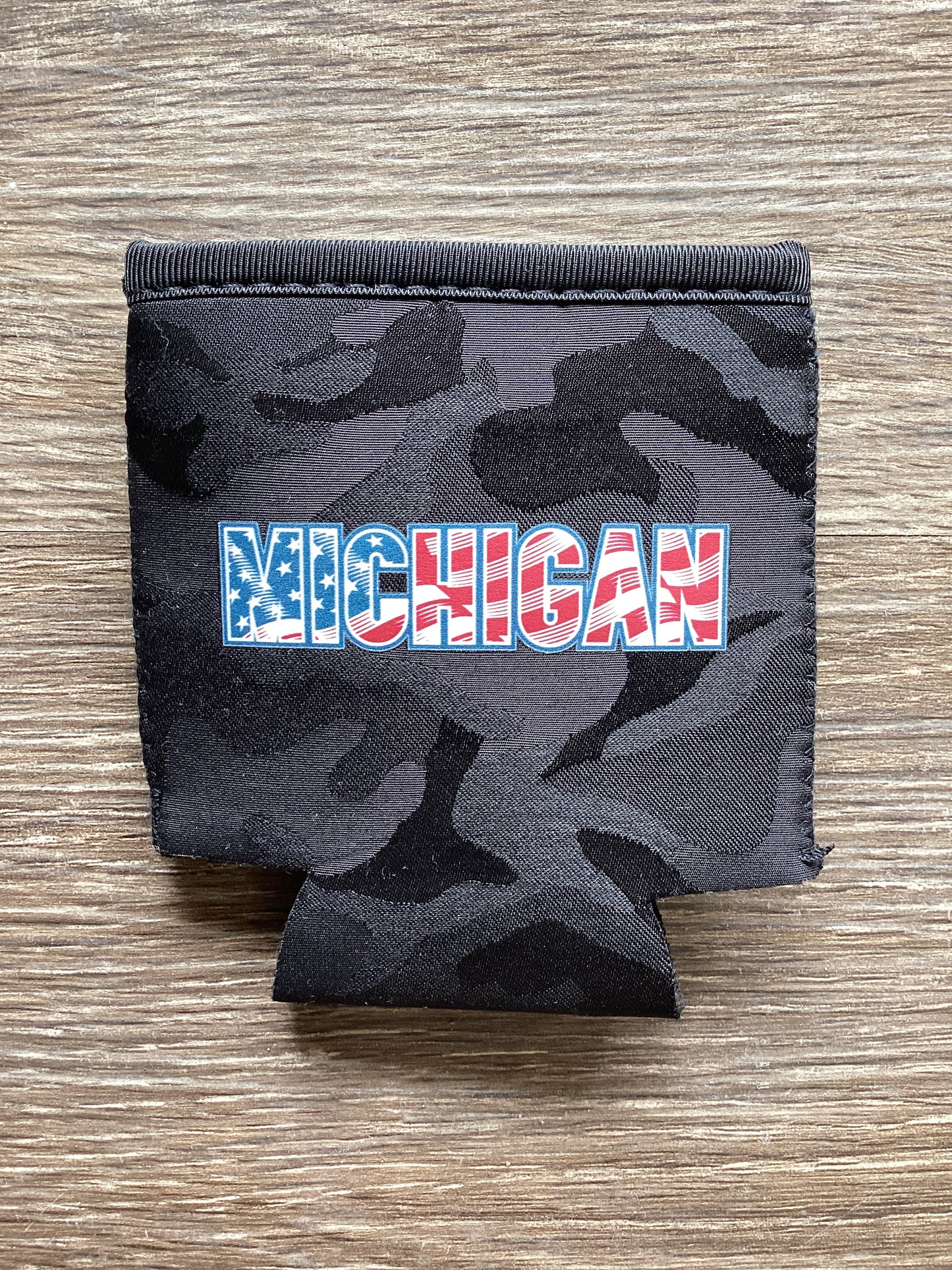 'Michigan' - American Flag - Word - Black Camo Koozie
