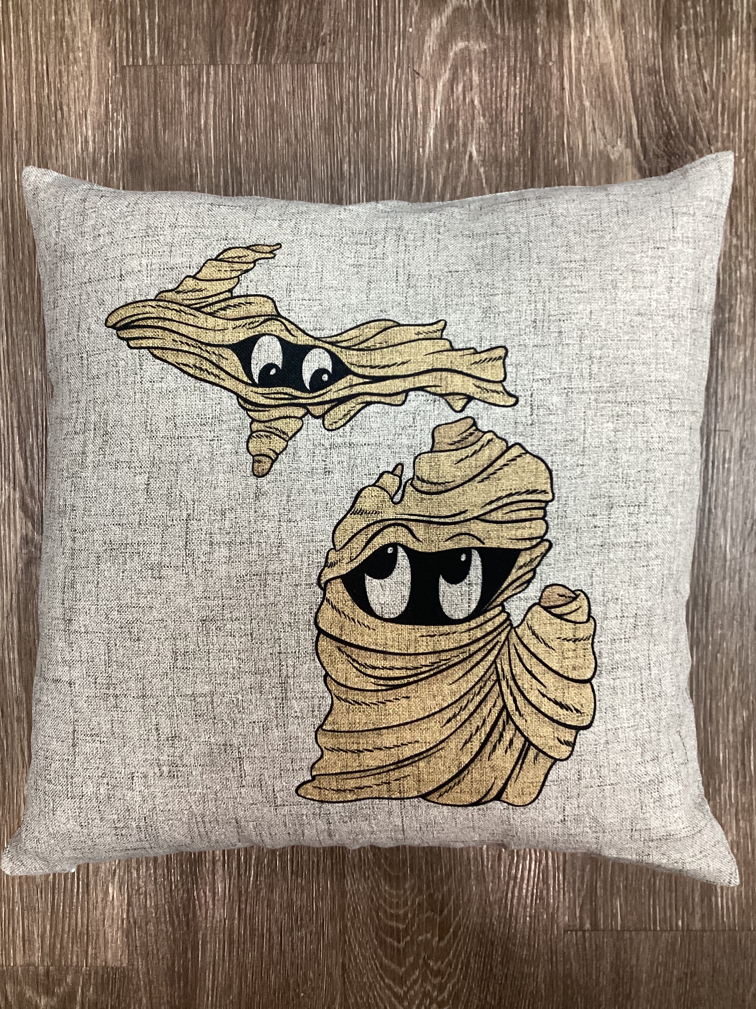 Mummy - Halloween - Michigan - Pillow